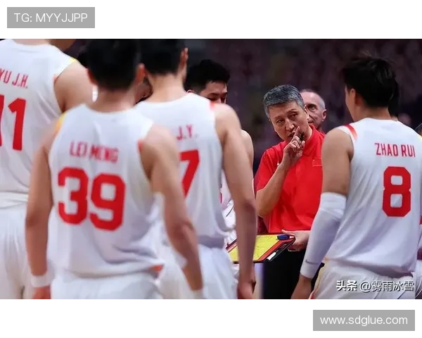 郭士强带领男篮夺亚洲杯亚军为国足选帅提供重要参考与启示
